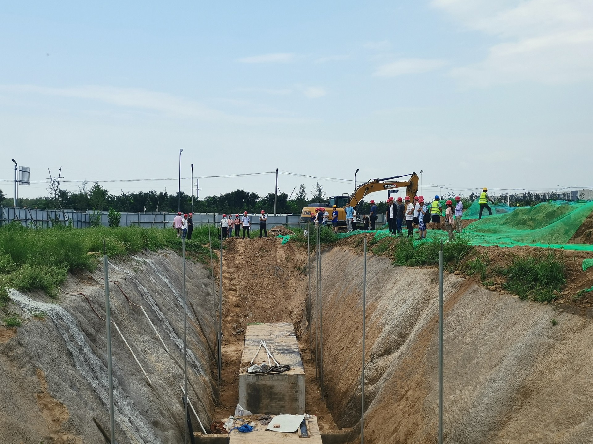 從產業鏈到創新鏈，填補行業技術空白——記空港新城綜合管廊項目科研及施工現場觀摩