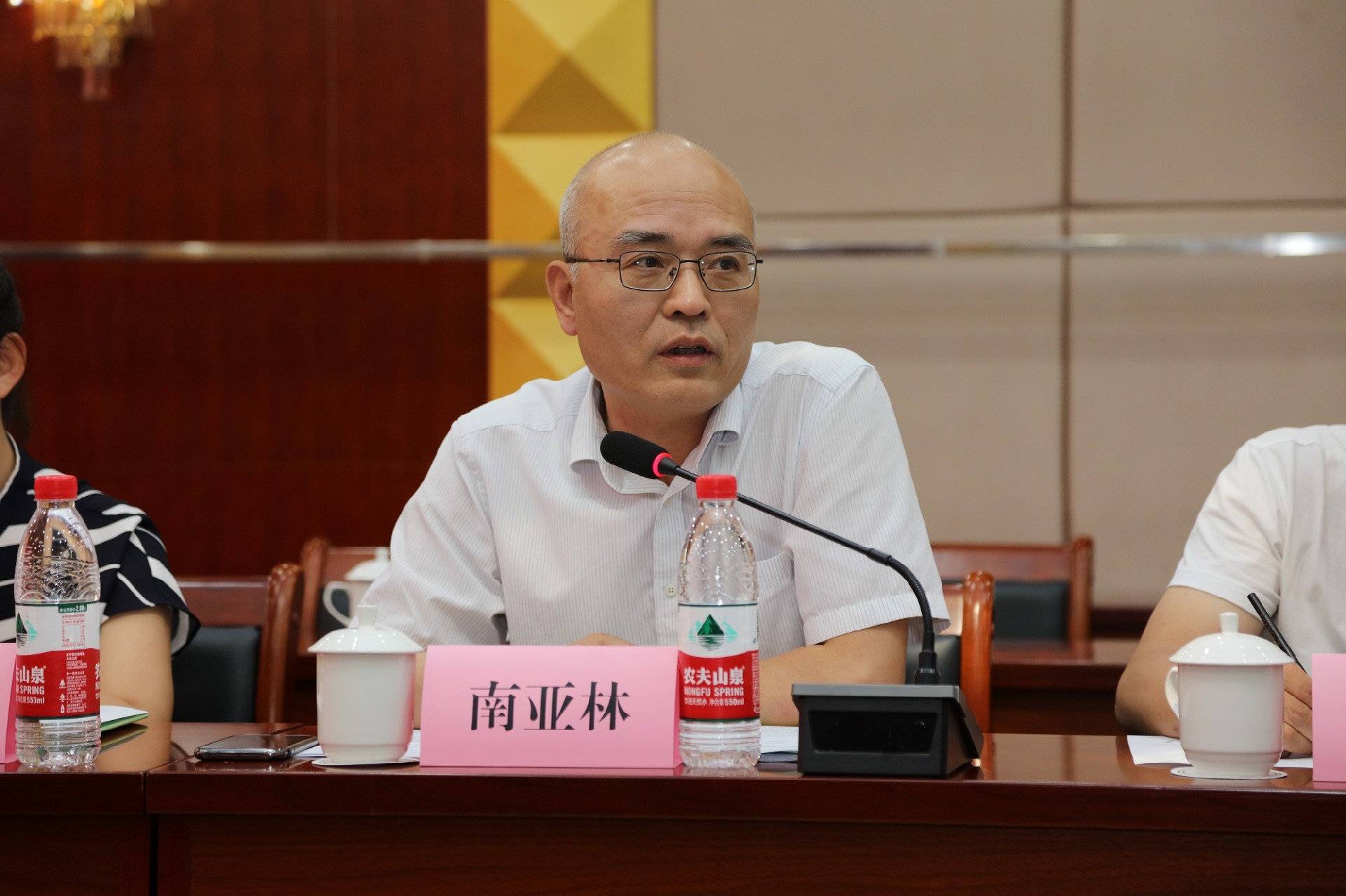 陜西省工程建設(shè)標準《柔性面層基坑支護技術(shù)規(guī)程》編制工作第二次會議順利召開